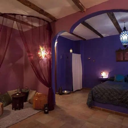 فندق El Planeta Escondido 3*