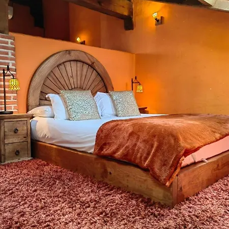 El Planeta Escondido Hotel 3*