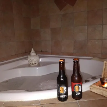 فندق El Planeta Escondido 3*