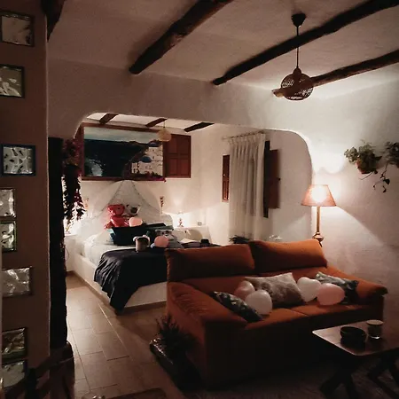 El Planeta Escondido 3* Losana de Piron